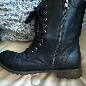 Black Leather Lace-Up Boots